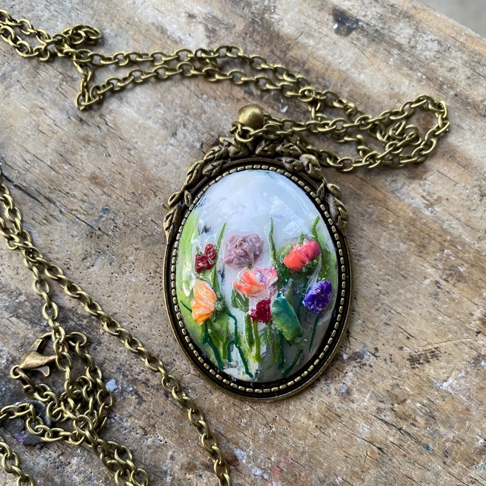 Floral necklace